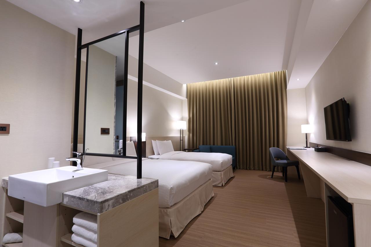 Full Kind Hotel Hualien City Exterior photo