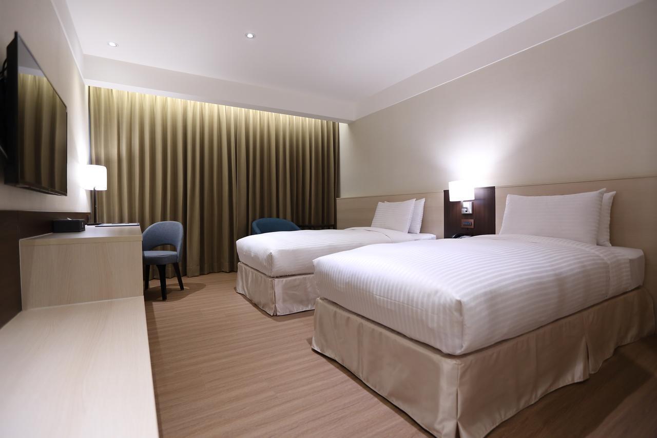 Full Kind Hotel Hualien City Exterior photo